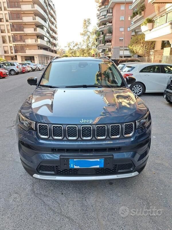 Blu Usata 2022 Jeep Compass SUV | 25.200 € (Buon prezzo) - Immagine 1/4
