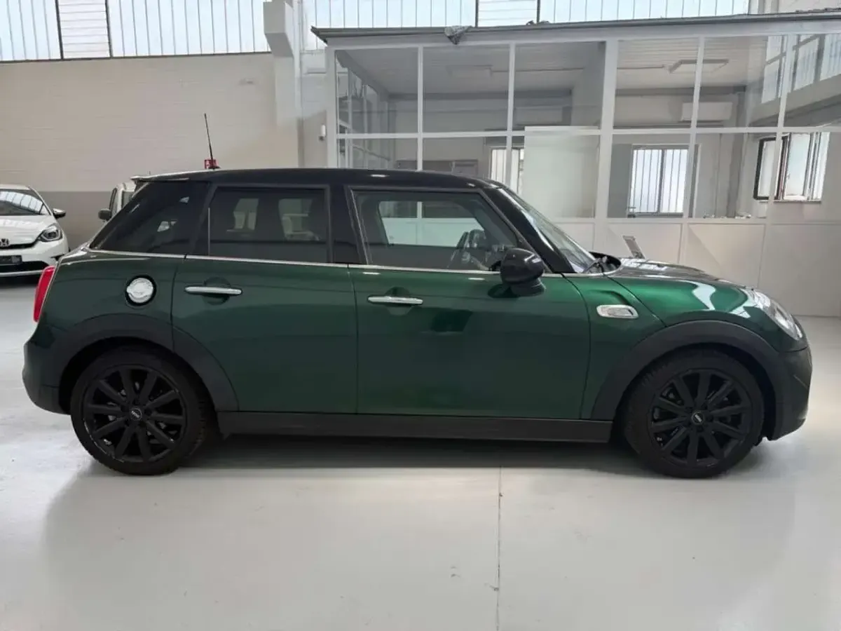 Usata Mini Cooper SD 170 CV (125 kW) 2015 Verde Utilitaria