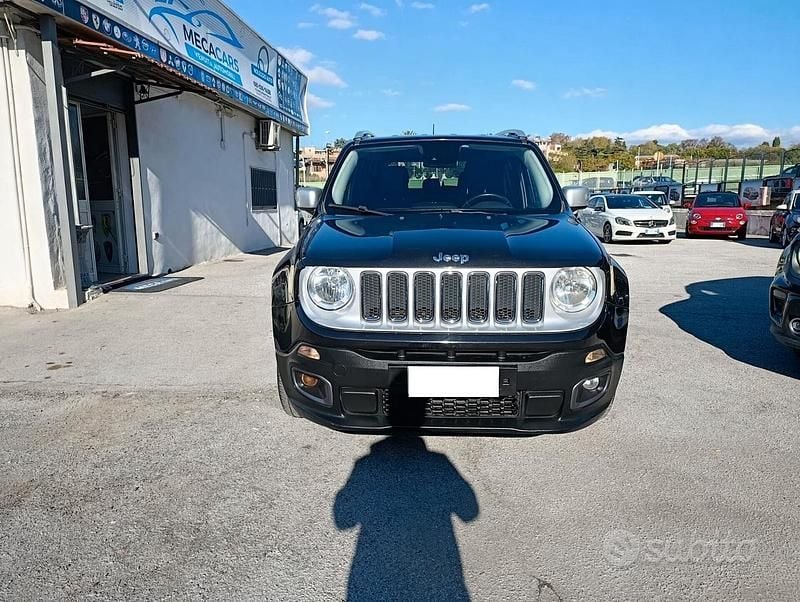 Usata Jeep Renegade Limited 140 CV (102 kW) 2015 Nero SUV