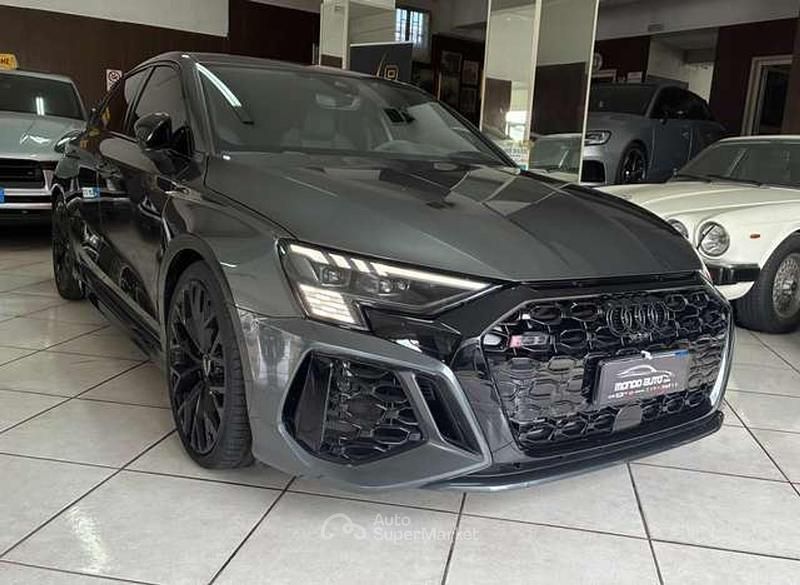 Usata Audi RS3 400 CV (294 kW) 2022 Gray Berlina