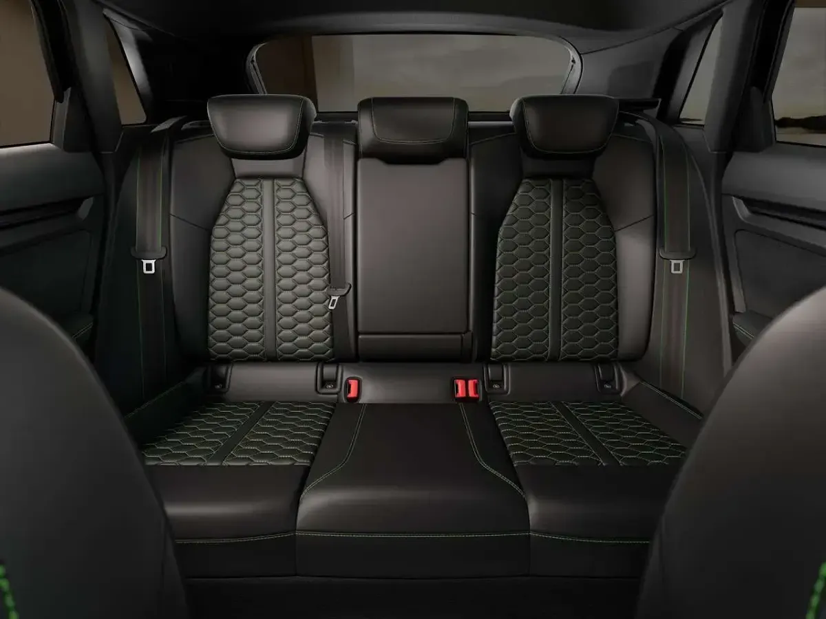 Nuova Audi RS3 Design 400 CV (294 kW) 2026 Nero Berlina