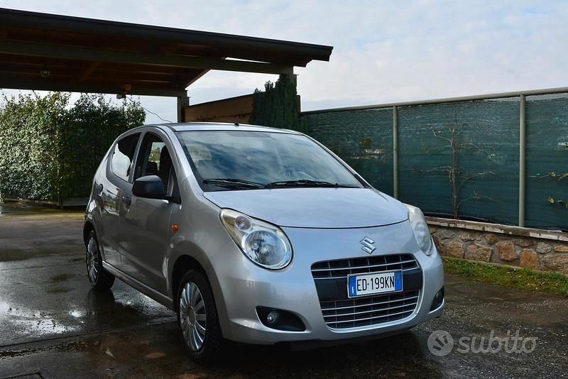 Usata Suzuki Alto 2010 Grigio Utilitaria
