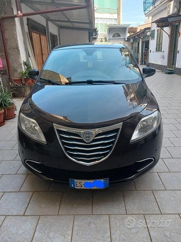 Usata 2013 Lancia Ypsilon Gold Due volumi | 4800 € (Super prezzo) - Immagine 1/4
