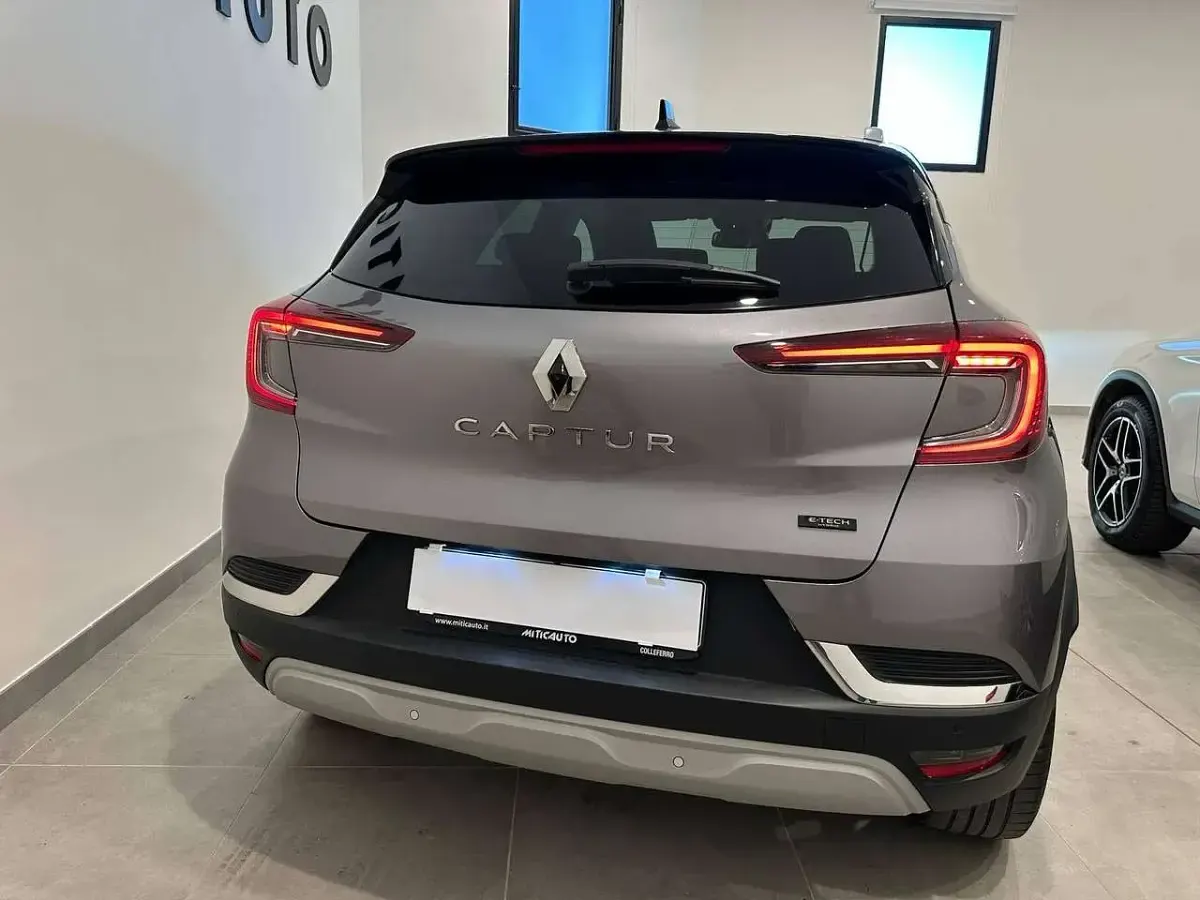 Usata Renault Captur Techno 94 CV (69 kW) 2023 Other SUV
