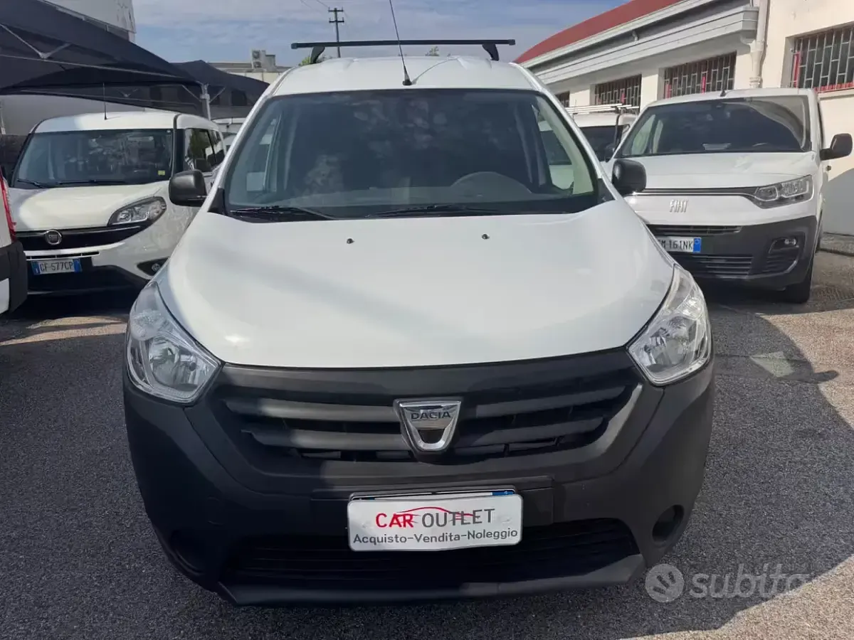 Usata Dacia Dokker 90 CV (66 kW) 2015 Bianco Monovolume