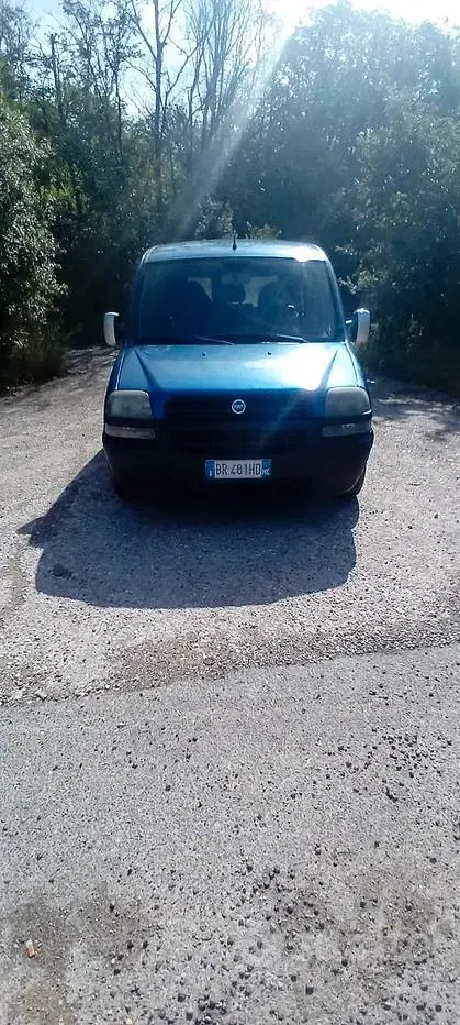 Usata Fiat Doblò 65 CV (47 kW) 2002 Blu Monovolume
