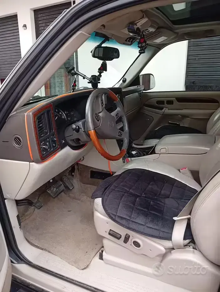 Usata Cadillac Escalade 2006 Nero Berlina