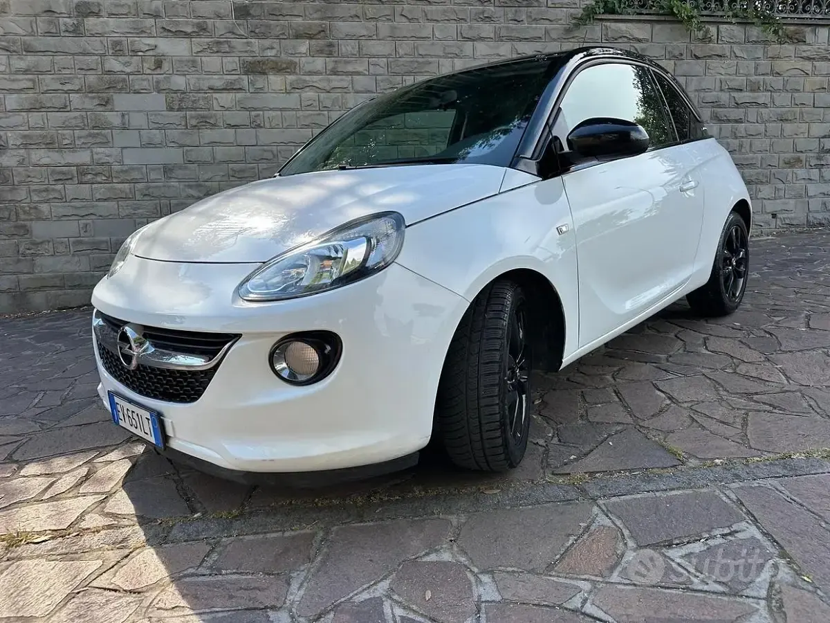 Usata Opel Adam 87 CV (63 kW) 2014 Bianco Utilitaria