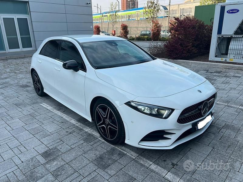 Usata Mercedes A180 Premium 116 CV (85 kW) 2022 Bianco Berlina