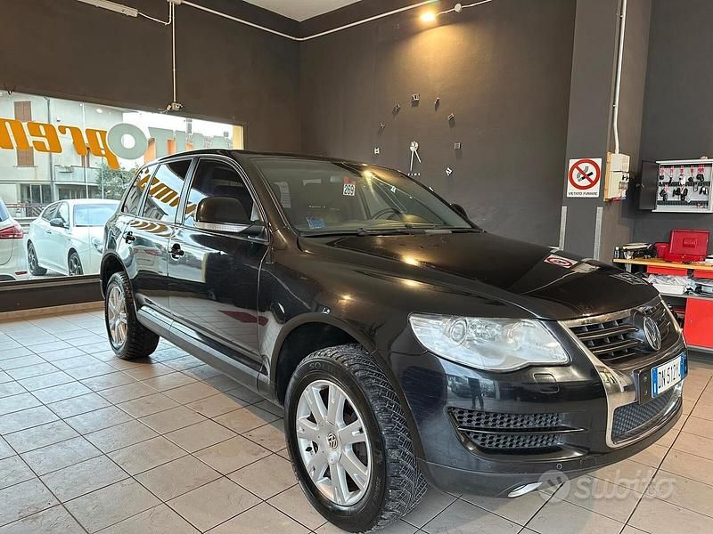 Usata VW Touareg Exclusive 237 CV (174 kW) 2008 Nero SUV