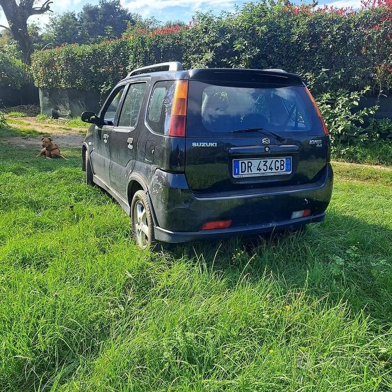 Usata Suzuki Ignis 99 CV (72 kW) 2008 Utilitaria
