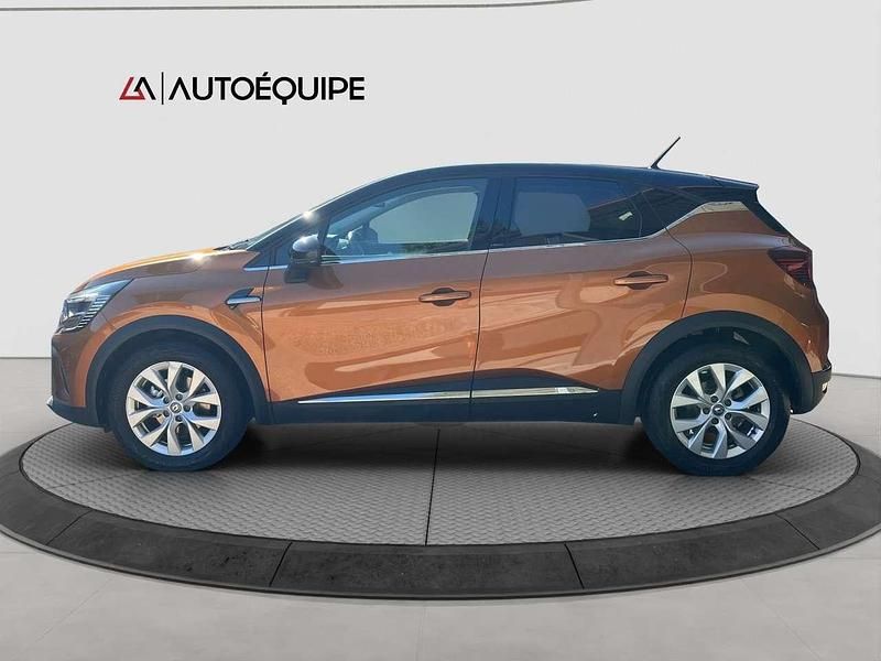 Usata Renault Captur Intens 143 CV (105 kW) 2021 Arancione SUV