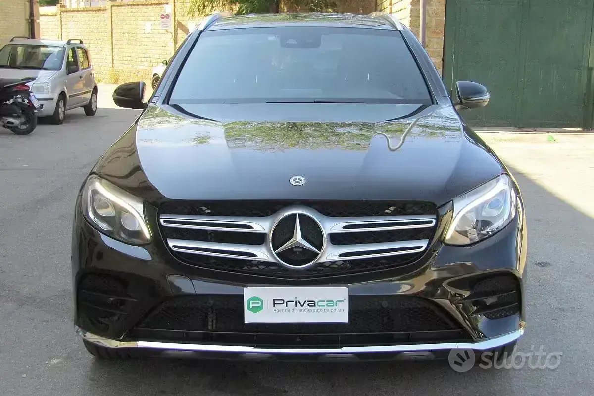 Usata Mercedes GLC250 Premium 204 CV (150 kW) 2017 Nero SUV