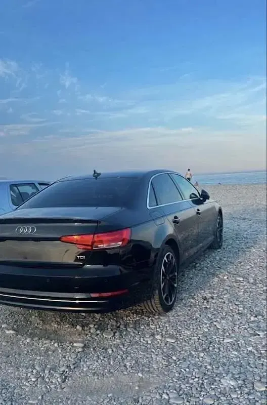 Usata Audi A4 Business 150 CV (110 kW) 2016 Berlina