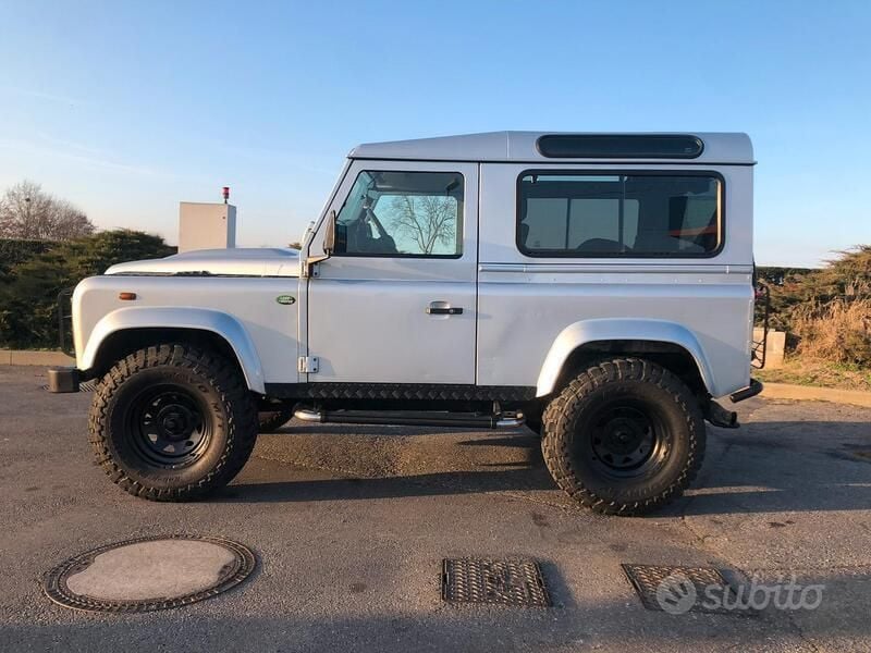 Usata Land Rover Defender 2007 Grigio SUV
