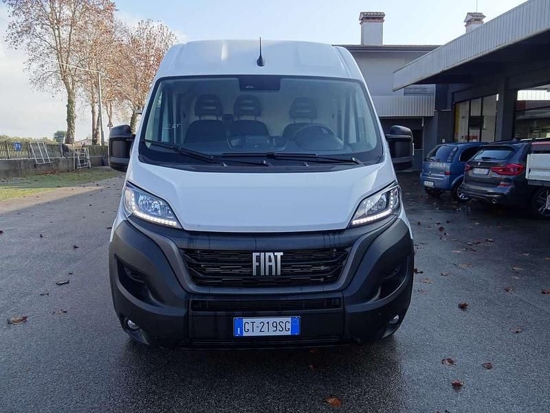 Bianco Usata 2024 Fiat Ducato Furgone | 24.900 € (Ottimo prezzo) - Immagine 1/4