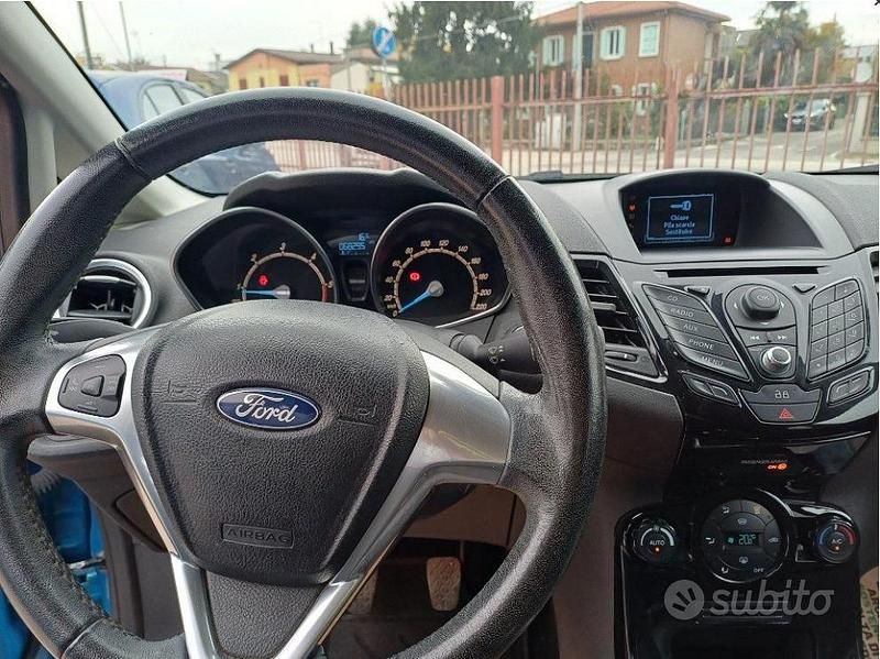 Usata Ford Fiesta 2013 Blu Utilitaria