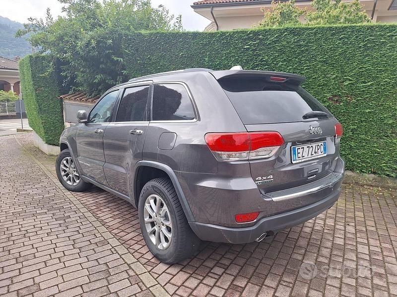 Usata Jeep Grand Cherokee Limited 250 CV (183 kW) 2015 Grigio SUV