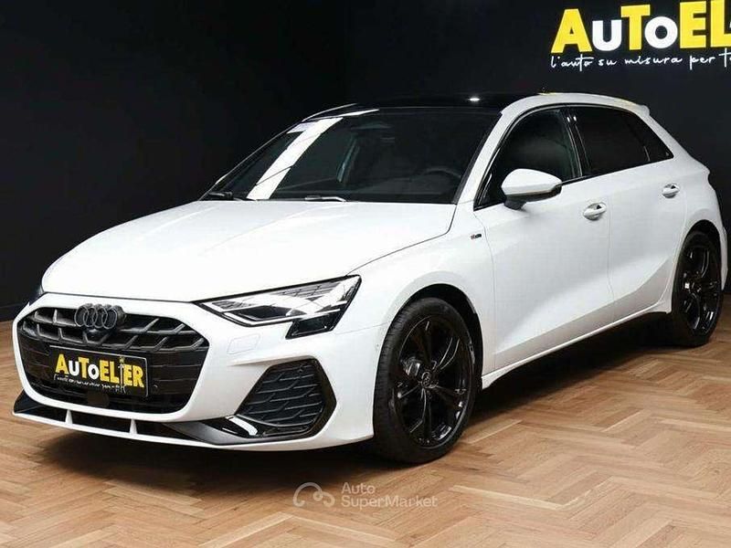 Nuova Audi A3 S-Line 150 CV (110 kW) 2025 Bianco Berlina