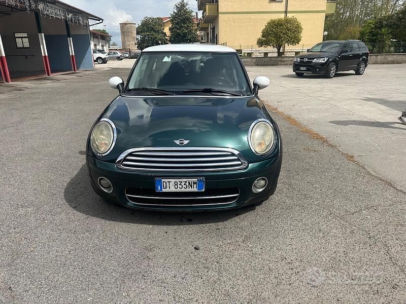 Usata Mini Cooper D 108 CV (79 kW) 2008 Verde Utilitaria