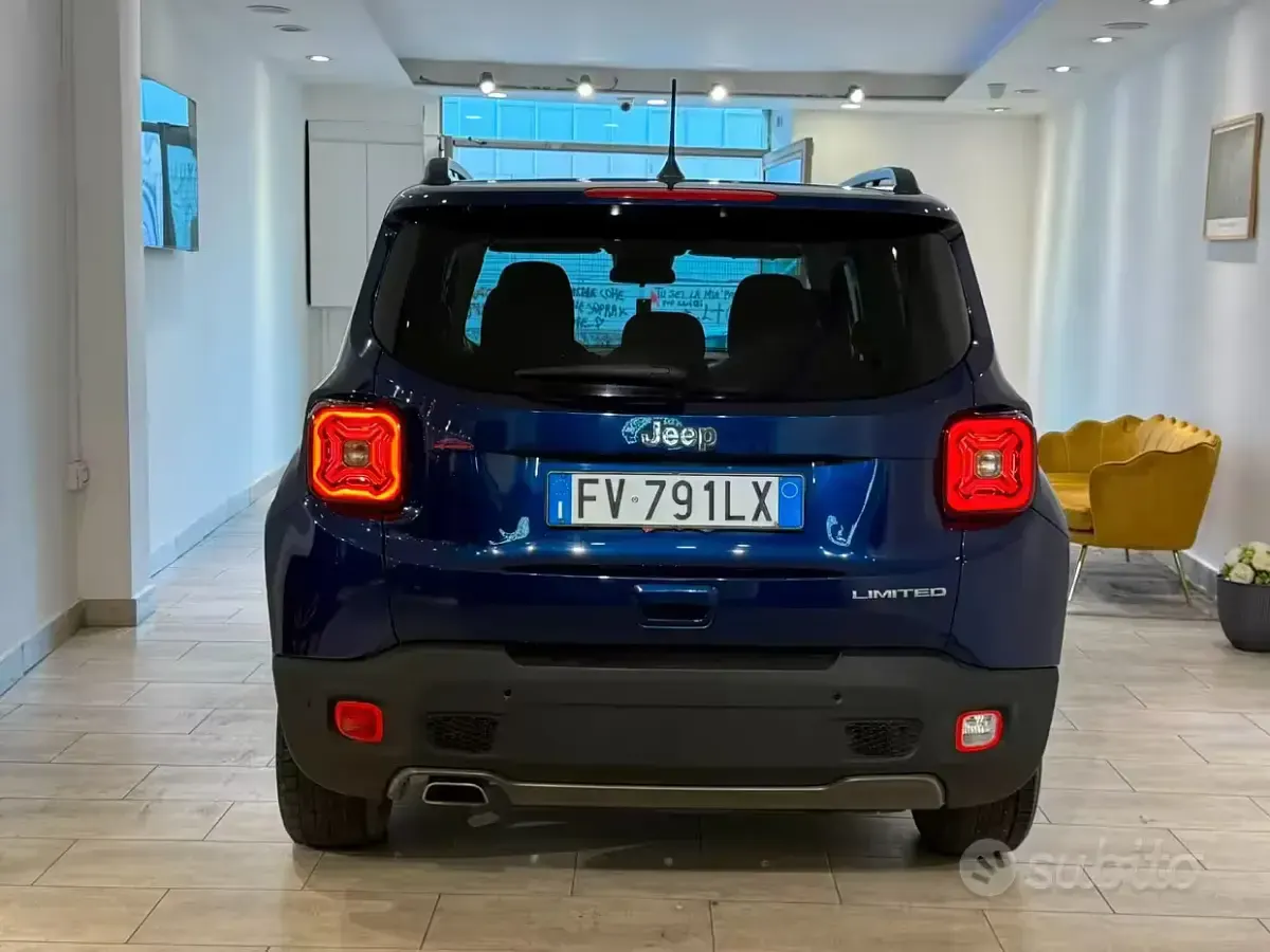 Usata Jeep Renegade Limited 120 CV (88 kW) 2019 Blu SUV