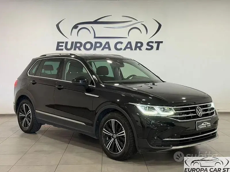 Usata VW Tiguan Elegance 150 CV (110 kW) 2023 Nero SUV