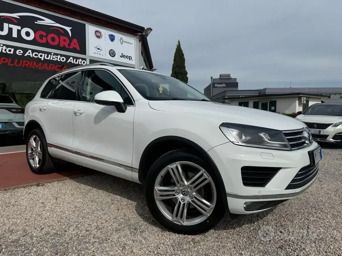 Usata VW Touareg Terrain Tech 262 CV (192 kW) 2015 Bianco SUV