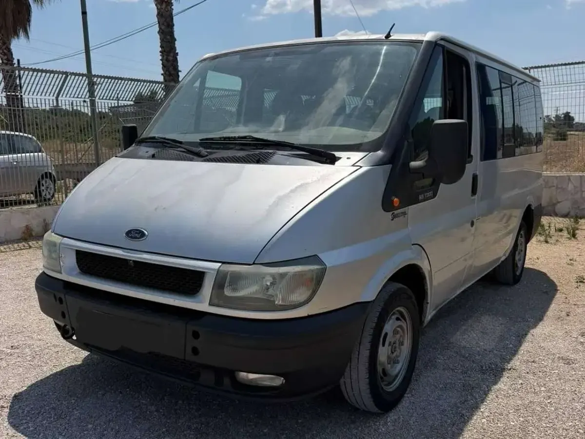 Usata Ford Transit 86 CV (63 kW) 2002 Grigio Furgone