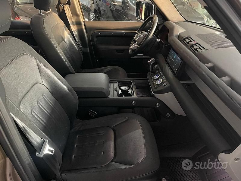 Usado Land Rover Defender S 68 CV (50 kW) 2020 Marrón SUV