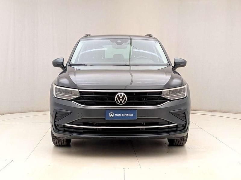 Usata VW Tiguan Life 122 CV (89 kW) 2023 Grigio SUV