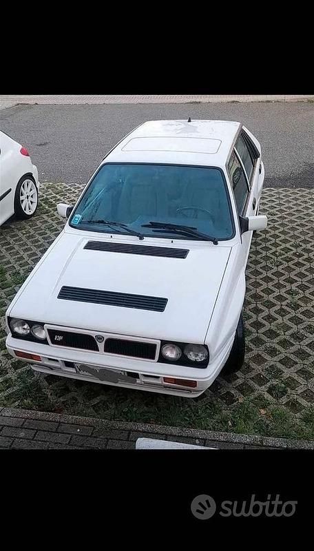 Usata Lancia Delta 132 CV (97 kW) 1992 Bianco Utilitaria