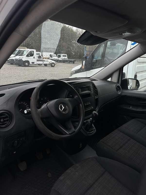 Usata Mercedes Vito 136 CV (100 kW) 2017 Furgone