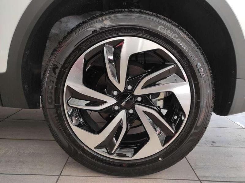 Nuova EMC SEI 113 CV (83 kW) 2026 Bianco SUV