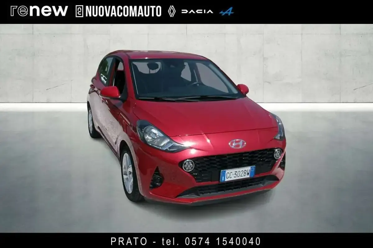 Usata Hyundai i10 Advanced Plus 67 CV (49 kW) 2020 Rosso dinamico Utilitaria