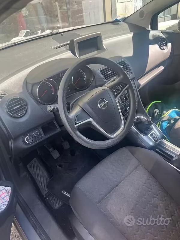 Usata Opel Meriva S 120 CV (88 kW) 2014 Grigio Monovolume