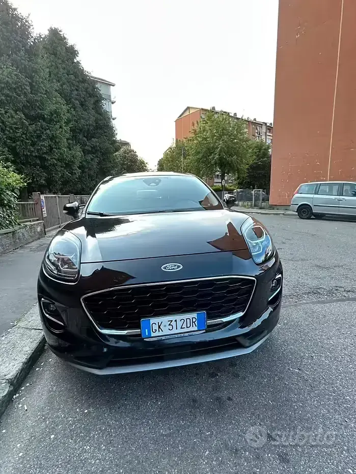 Usata Ford Puma 125 CV (91 kW) 2022 Nero SUV
