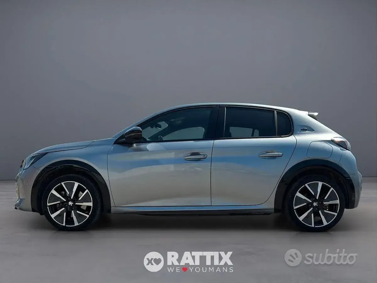 Usata Peugeot 208 GT 100 kW (136 CV) 2021 Grigio artense Utilitaria