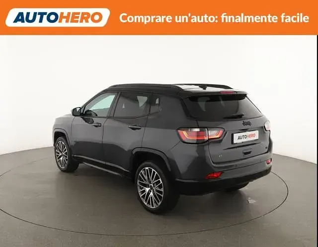 Usata Jeep Compass Summit 131 CV (96 kW) 2024 Grigio SUV