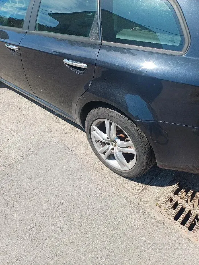 Usata Alfa Romeo 159 150 CV (110 kW) 2010 Nero Station wagon