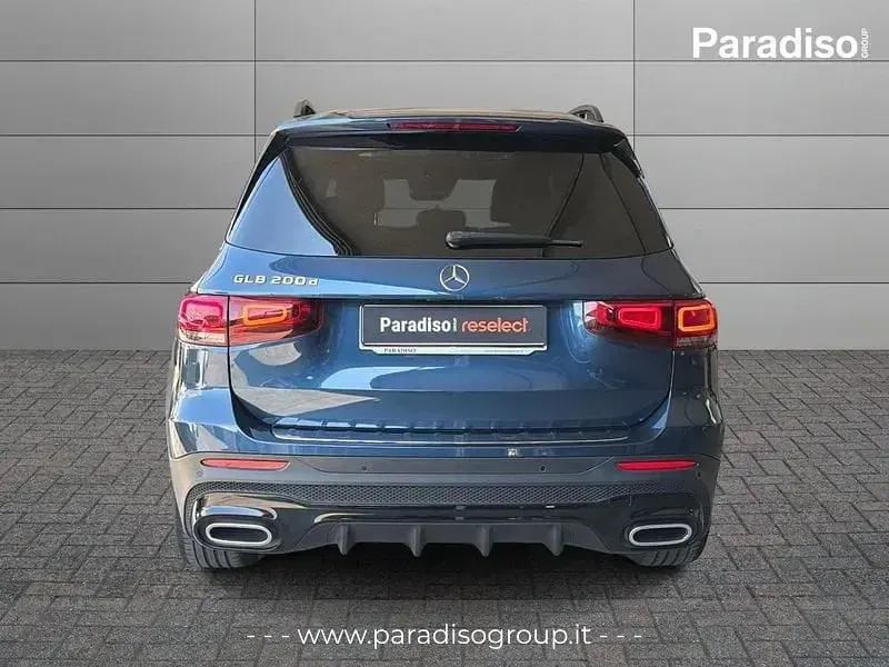 Usata Mercedes GLB200 Premium 150 CV (110 kW) 2023 Blu/azzurro SUV