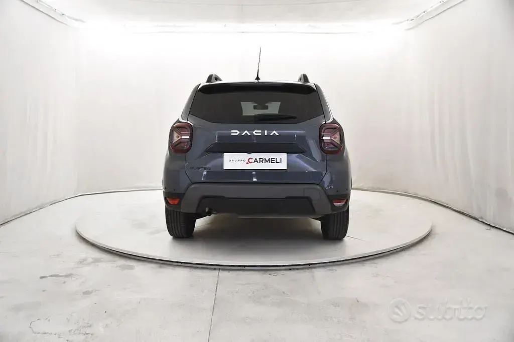 Usata Dacia Duster Expression 101 CV (74 kW) 2023 Grigio SUV