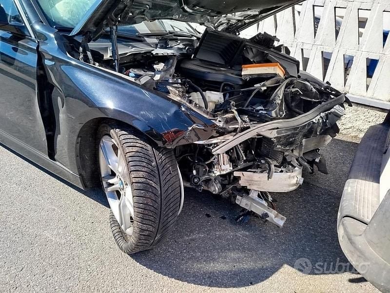 Usata BMW 318 M Sport 150 CV (110 kW) 2018 Station wagon