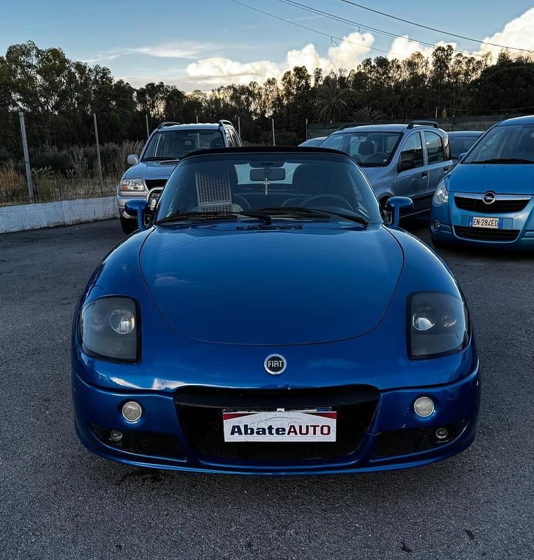 Usata Fiat Barchetta 131 CV (96 kW) 2001 Blu Cabrio