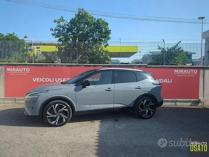 Usata Nissan Qashqai Tekna+ 158 CV (116 kW) 2023 Grigio SUV