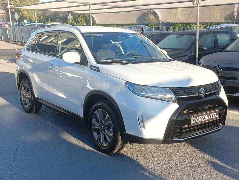Nuova Suzuki Vitara Cool 110 CV (80 kW) 2025 Bianco artico SUV