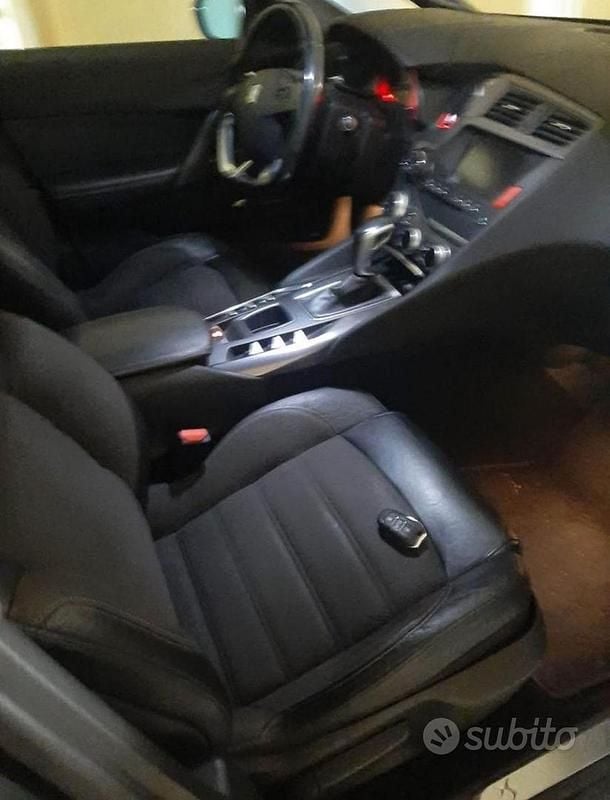 Usata DS Automobiles DS5 So Chic 116 CV (85 kW) 2016 Bianco Utilitaria