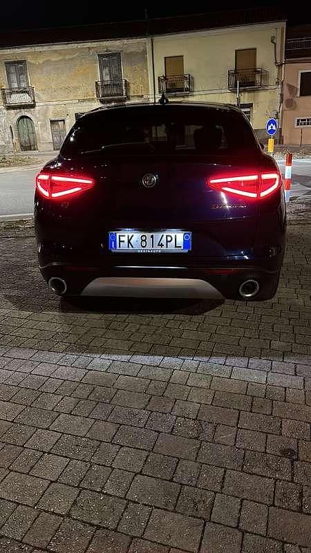 Usata Alfa Romeo Stelvio Executive 209 CV (153 kW) 2017 SUV