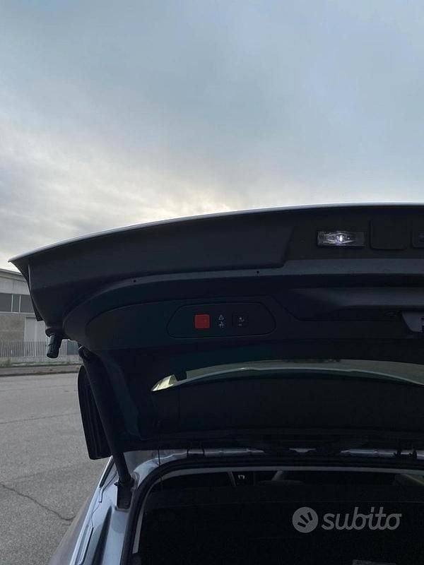 Usata Opel Grandland X Innovation 131 CV (96 kW) 2019 Grigio SUV