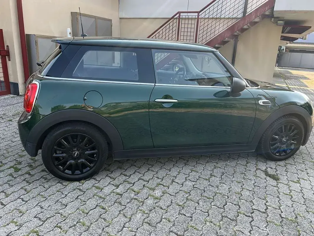 Usata Mini ONE 75 CV (55 kW) 2016 Utilitaria