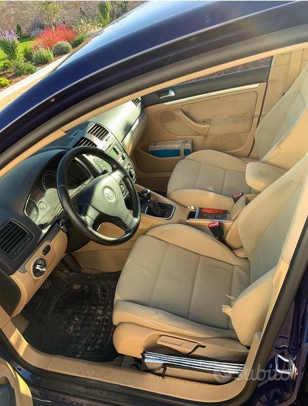 Usata VW Golf 105 CV (77 kW) 2006 Berlina